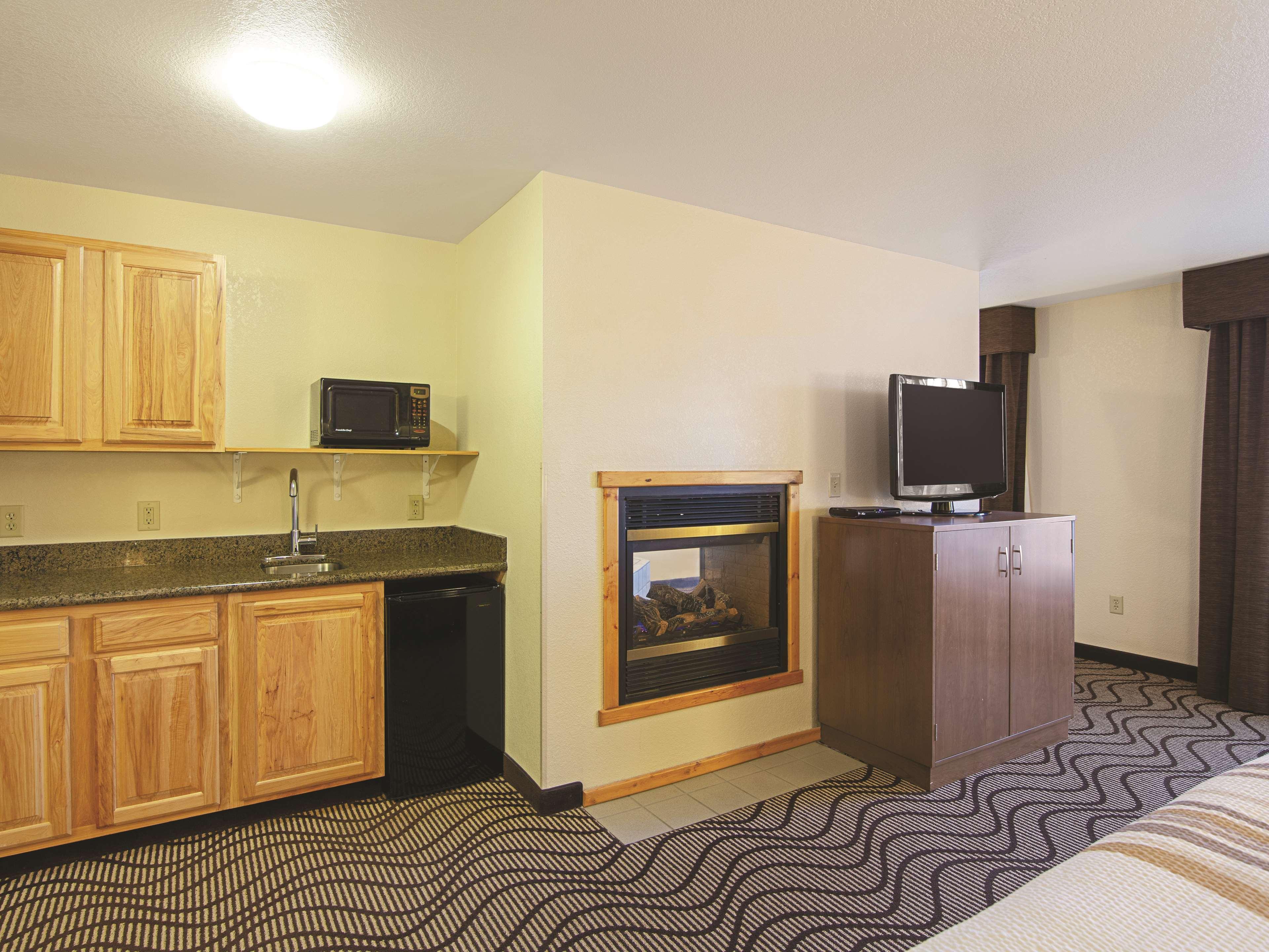גרייט פולס Best Western Plus Riverfront Hotel And Suites מראה חיצוני תמונה