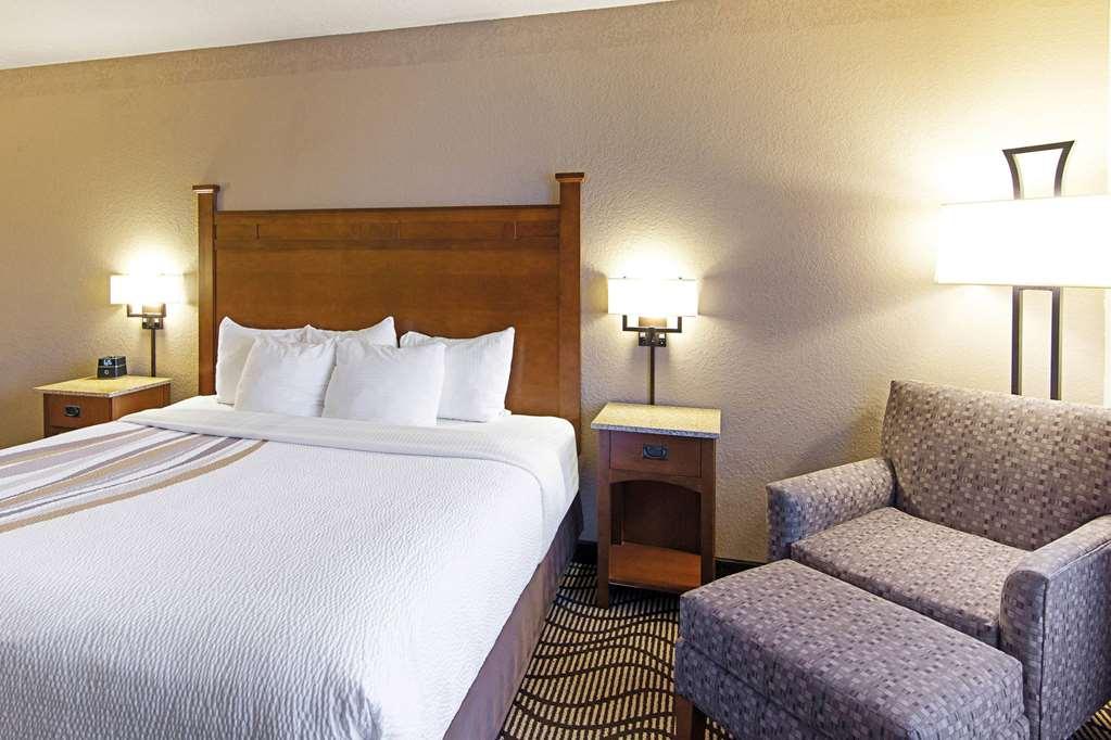 גרייט פולס Best Western Plus Riverfront Hotel And Suites מראה חיצוני תמונה