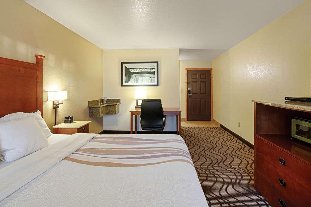 גרייט פולס Best Western Plus Riverfront Hotel And Suites מראה חיצוני תמונה